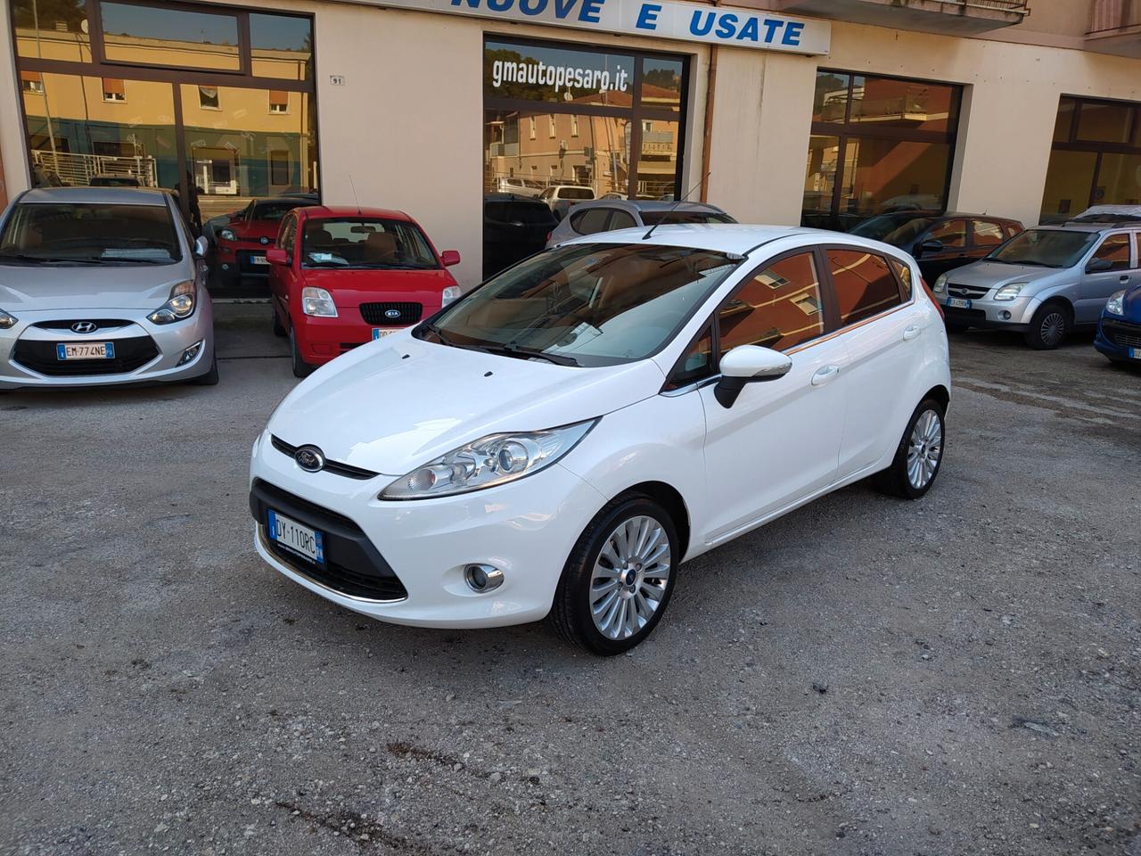 Ford Fiesta 1.4 5 porte Bz.- GPL Titanium Neopatentati