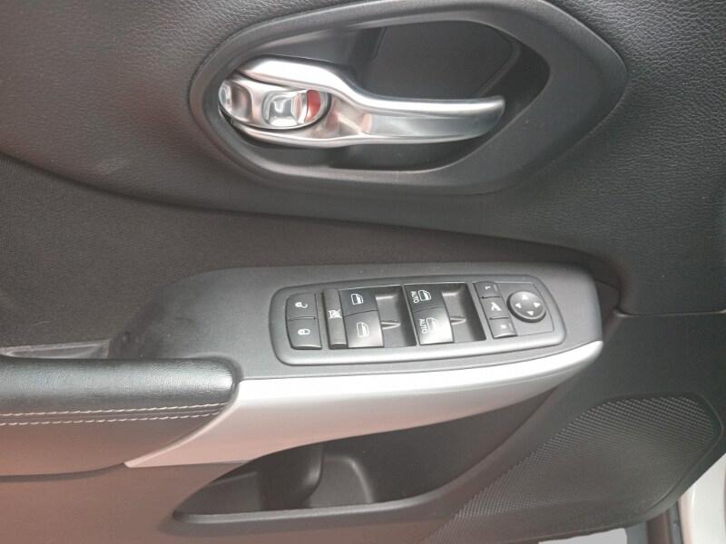 JEEP Cherokee 4ªs. 14-18 Cherokee 2.2 Mjt II 1...