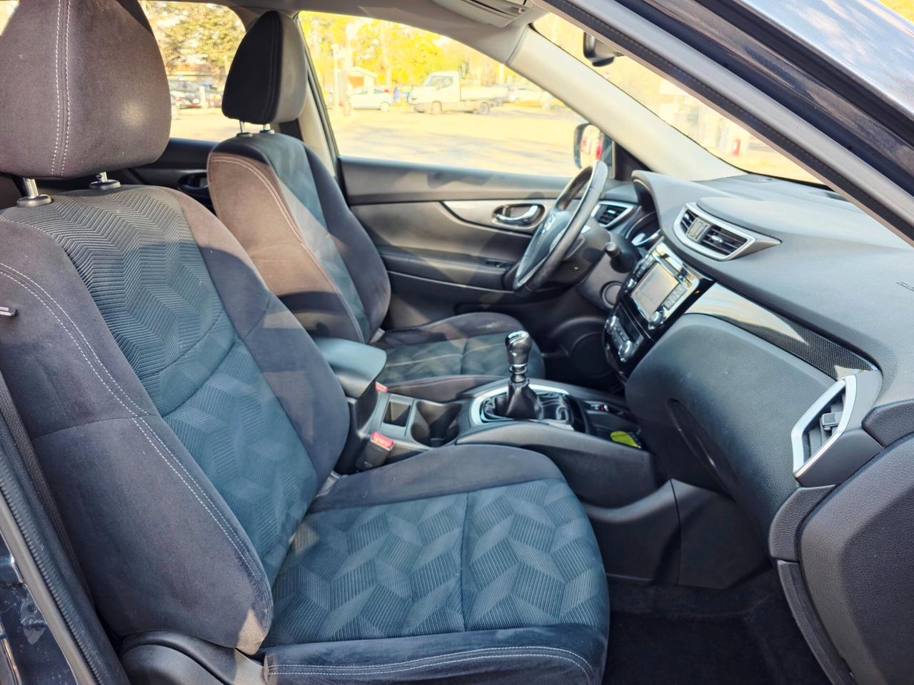 Nissan X-Trail 1.6 dCi 2WD Tekna 2014 E5B Manuale