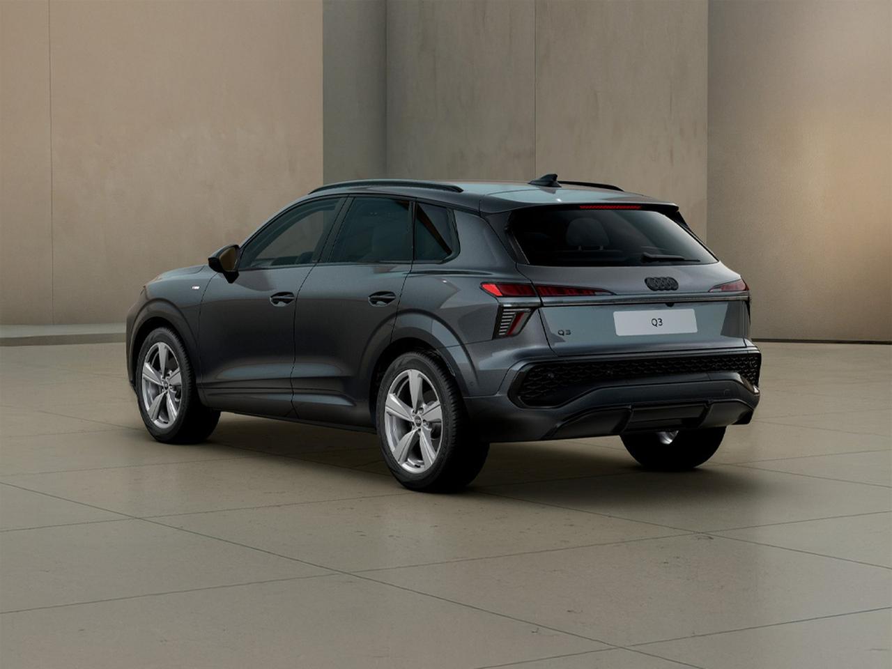 Audi Q3 2.0 tdi business 150cv s-tronic