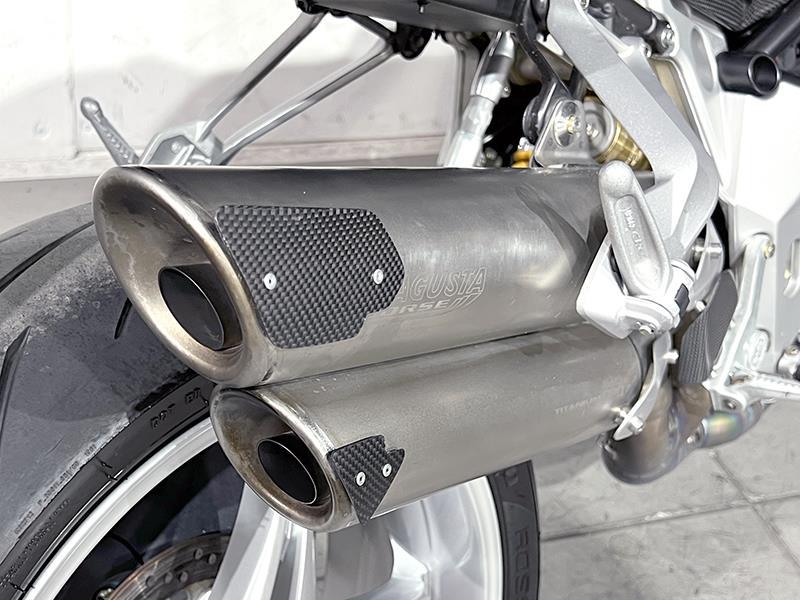 MV Agusta Brutale 910 S