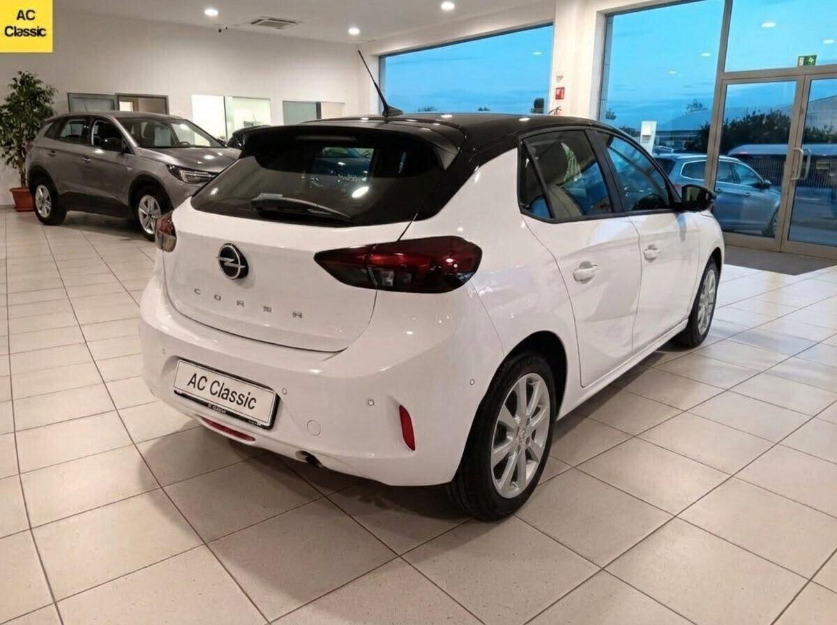 Opel Corsa Edition 1.2 benzina (75 cv)