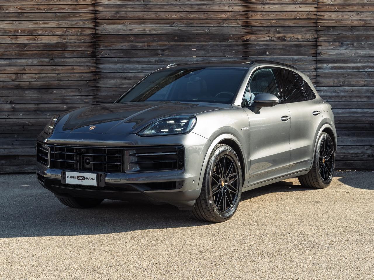 Porsche Cayenne 3.0 - E-HYBRID - SUBENTRO LEASING