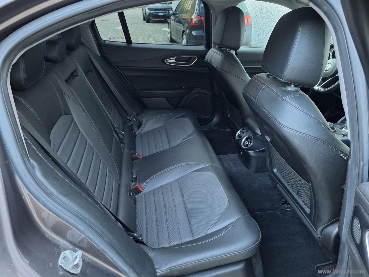 ALFA ROMEO Giulia 2.2 TD 160 CV AT8 SOLO *70000KM*