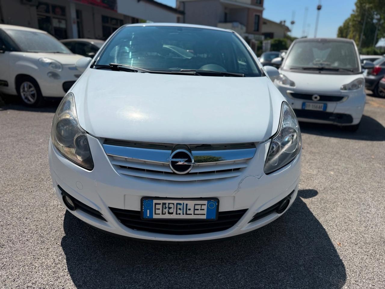 Opel Corsa 1.2 5 porte Club
