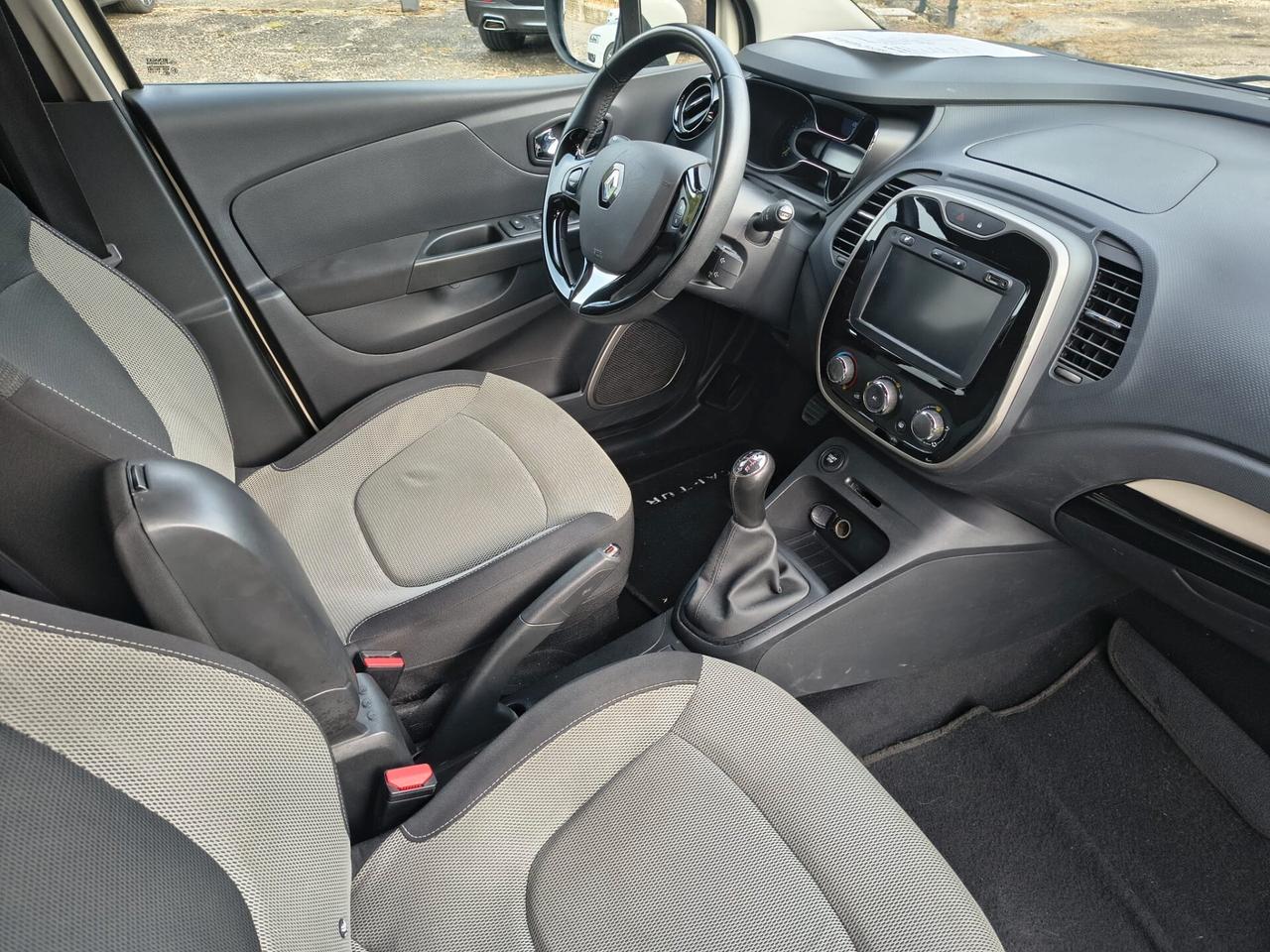 RENAULT CAPTUR 1.5 DCI 90 CV 127.000 KM