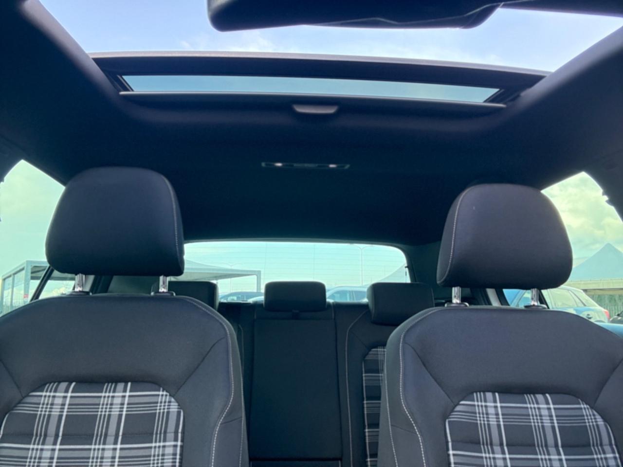 Volkswagen Golf GTD 2.0 TDI DSG 5p.