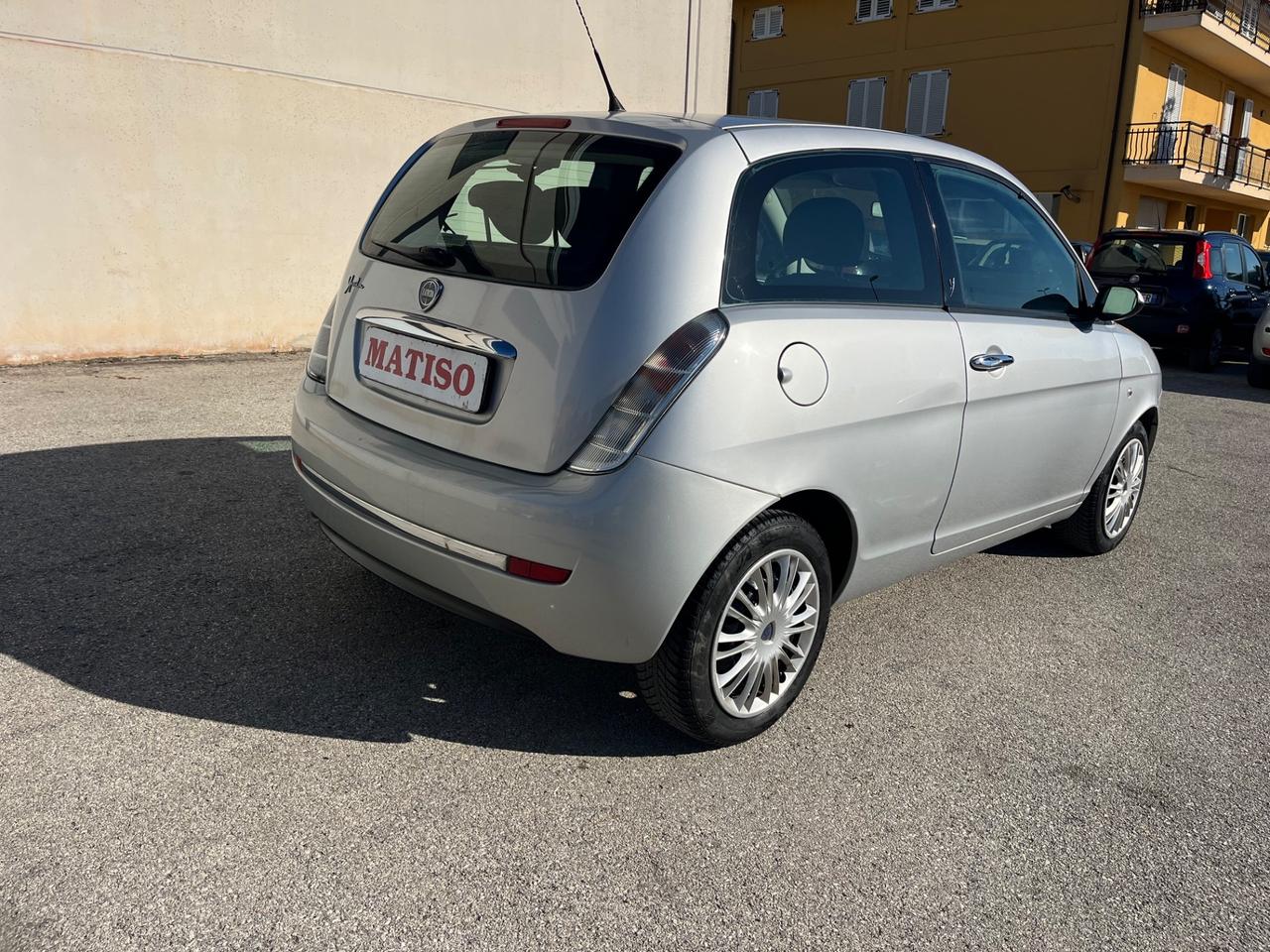 Lancia Ypsilon 1.2 Argento