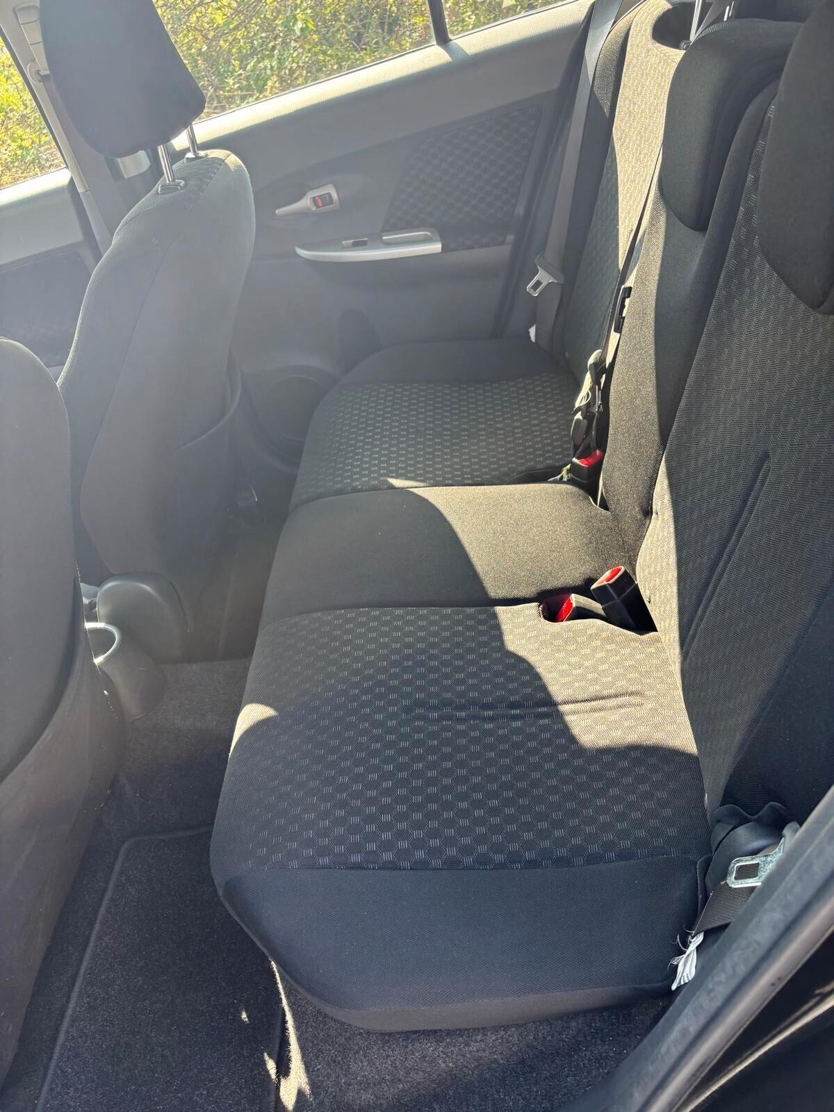 Toyota Urban Cruiser 1.4 D-4D AWD Luxury TAGLIANDI CERTIFICATI TOYOTA