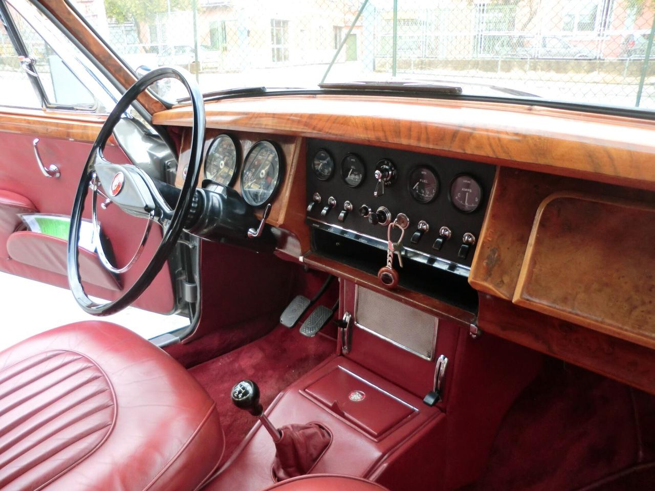 Jaguar MK II 3.8 Stupenda