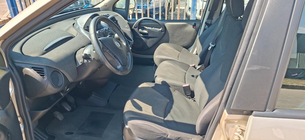 Fiat Multipla 1.6 16V Natural Power Dynamic