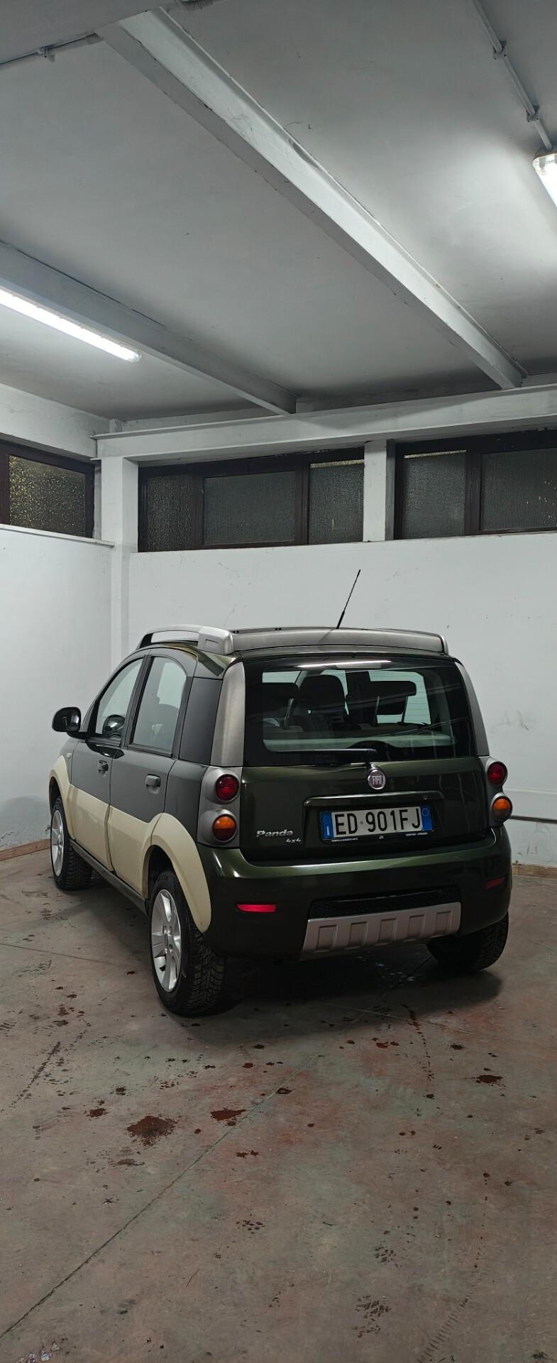 Fiat Panda 1.3 MJT 16V 4x4 Cross