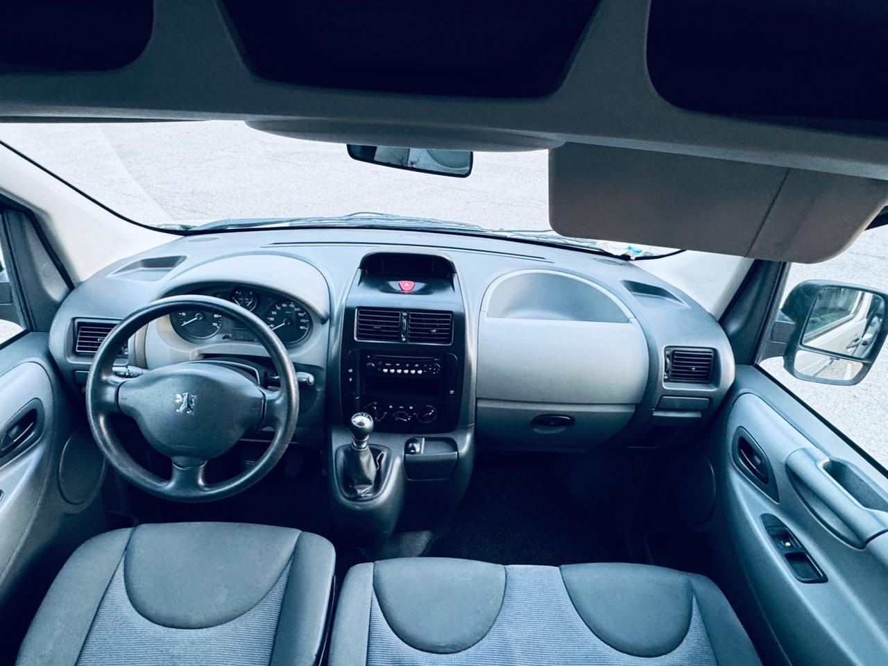 Peugeot Expert Tepee Mix 2.0 HDi 163CV FAP PC Premium Vetrato