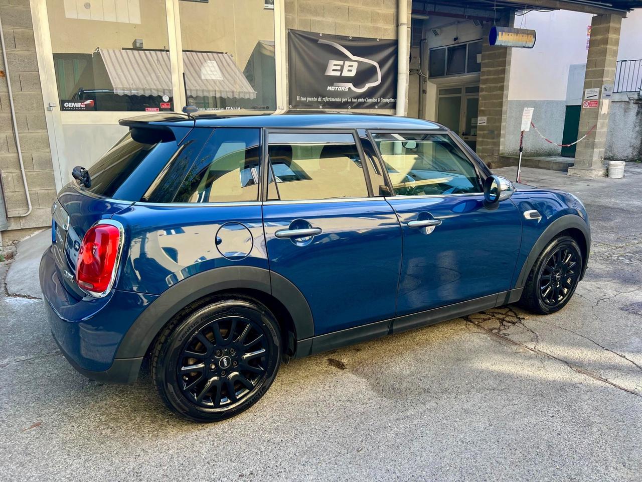 Mini Cooper 5 porte 1.5 Boost