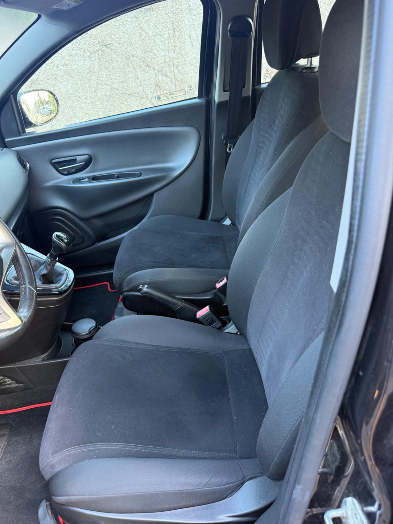 Lancia Ypsilon 1.3 MJT 16V 95 CV 5 porte S&S Platinum