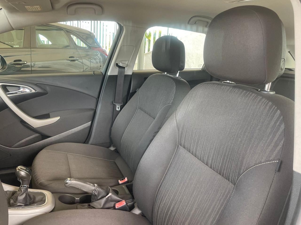Opel Astra 1.7 CDTI 110CV Sports Tourer Cosmo