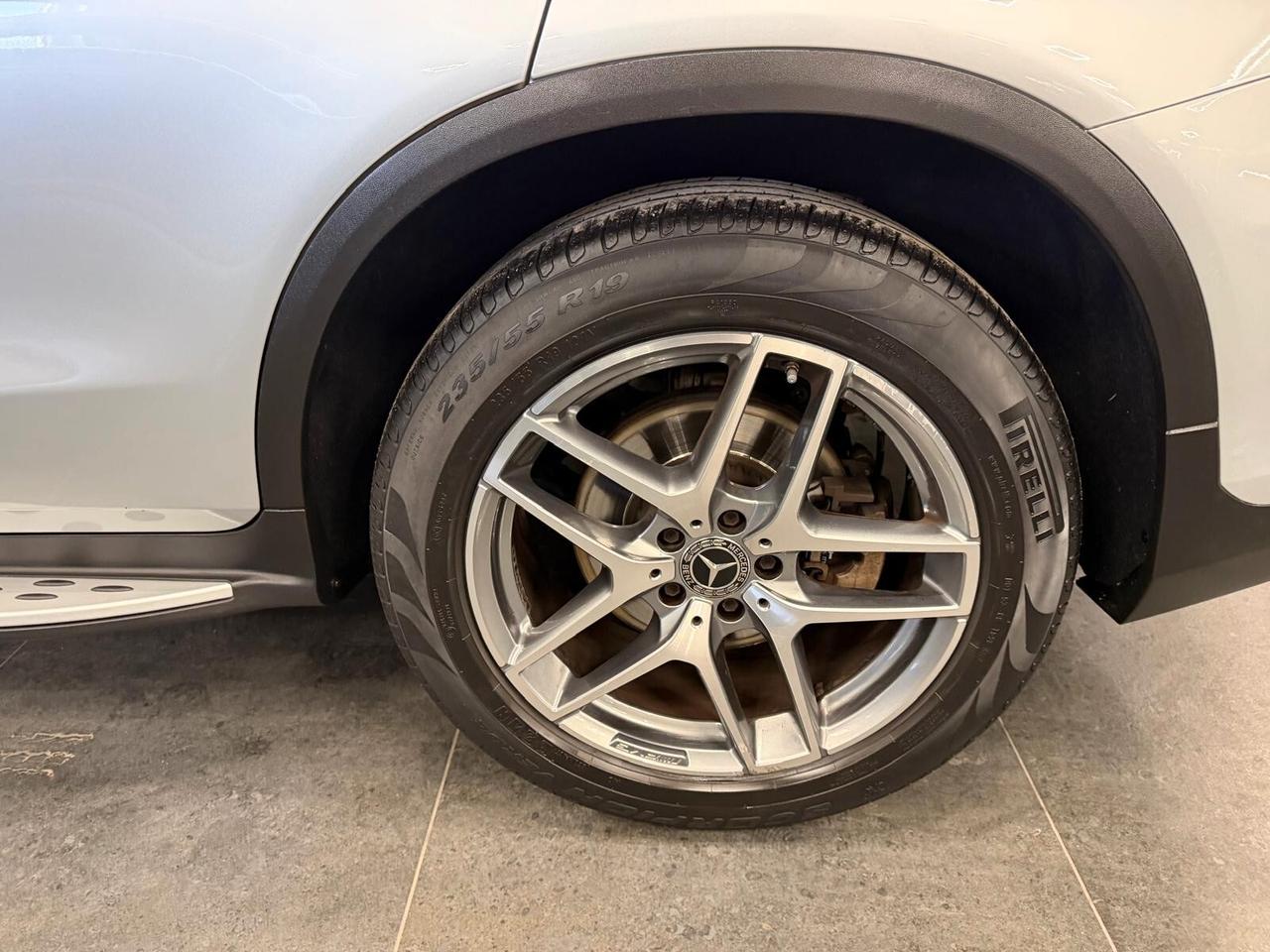 MERCEDES-BENZ GLC 250D 4MATIC PREMIUM 2.2 204CV PELLE NAVI CAM360° ANNO 2018