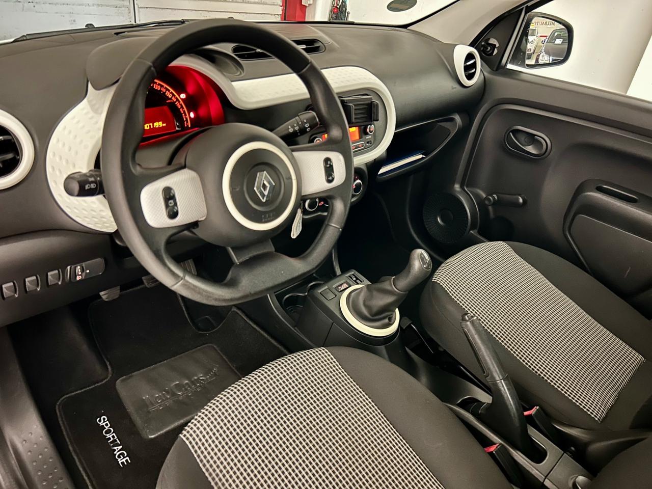 Renault Twingo SCe Lovely