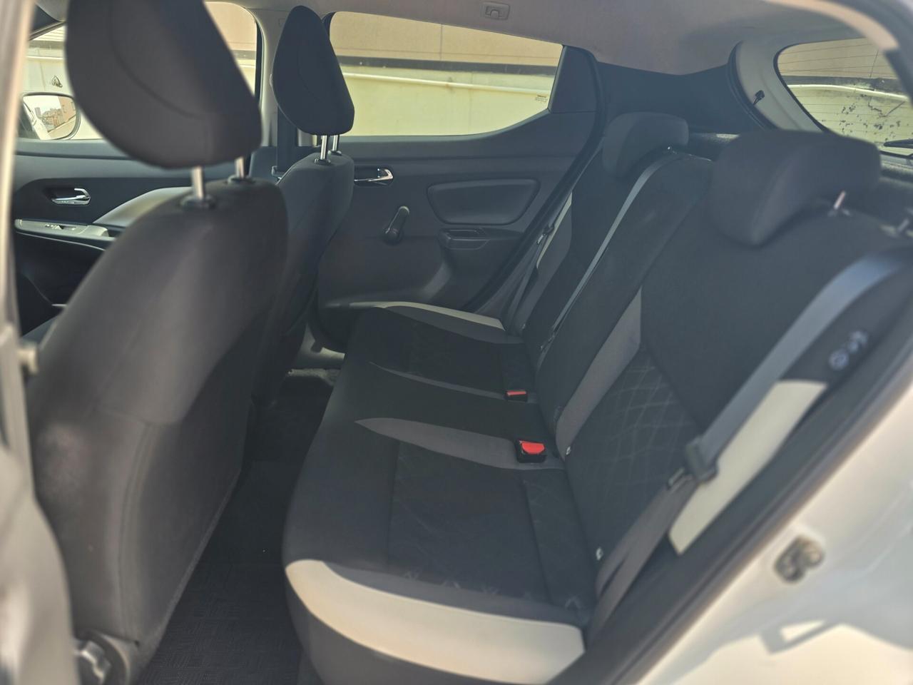 Nissan Micra 0.9 IG-T 12V 5 porte N-Connecta