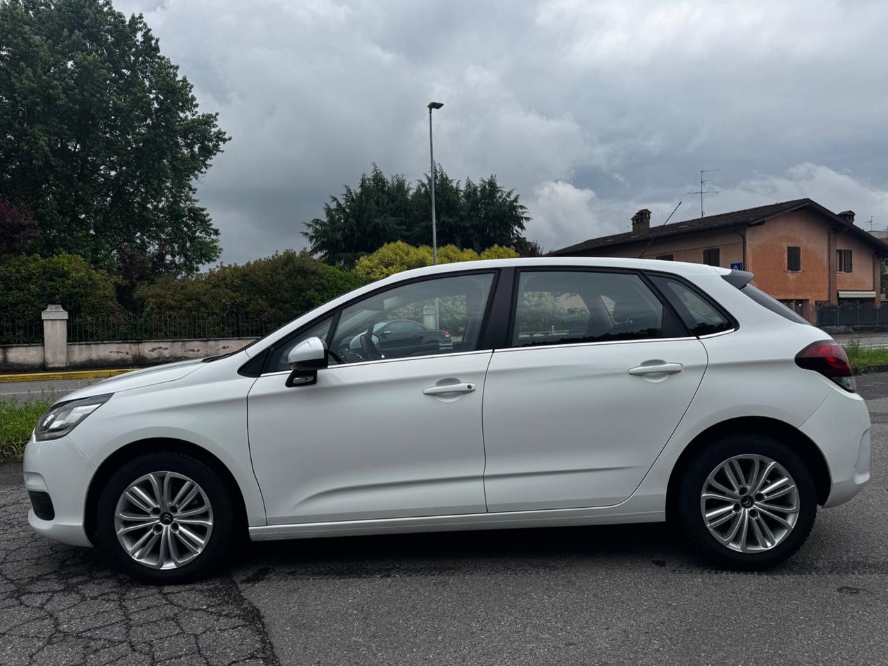 Citroen C4 Citroen C4, anno 2015, 1.6 diesel, manuale 138.000 km