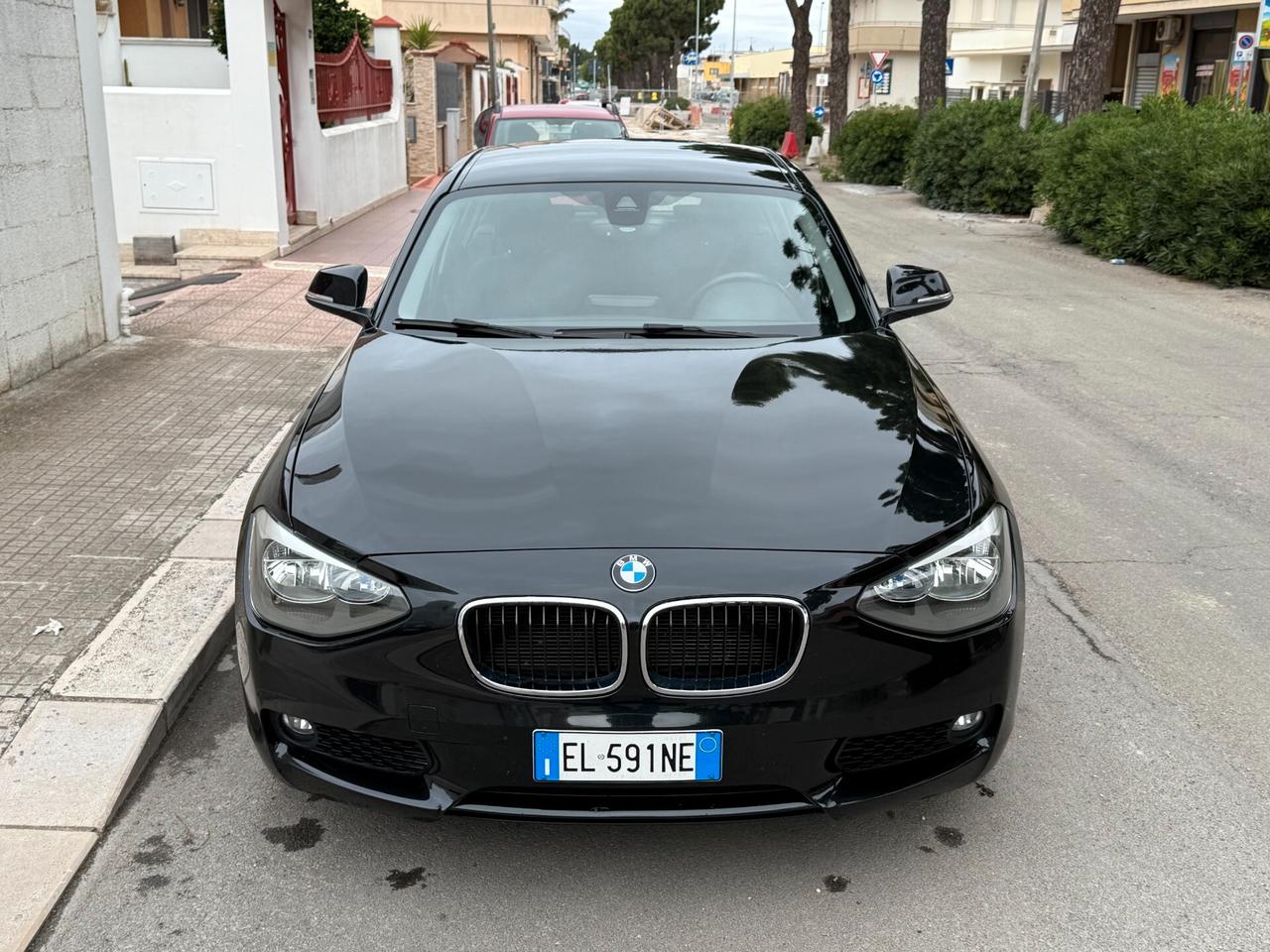 Bmw 116d 2.0 116CV 5p. NAVI SEDILI RISCALDATI 2012