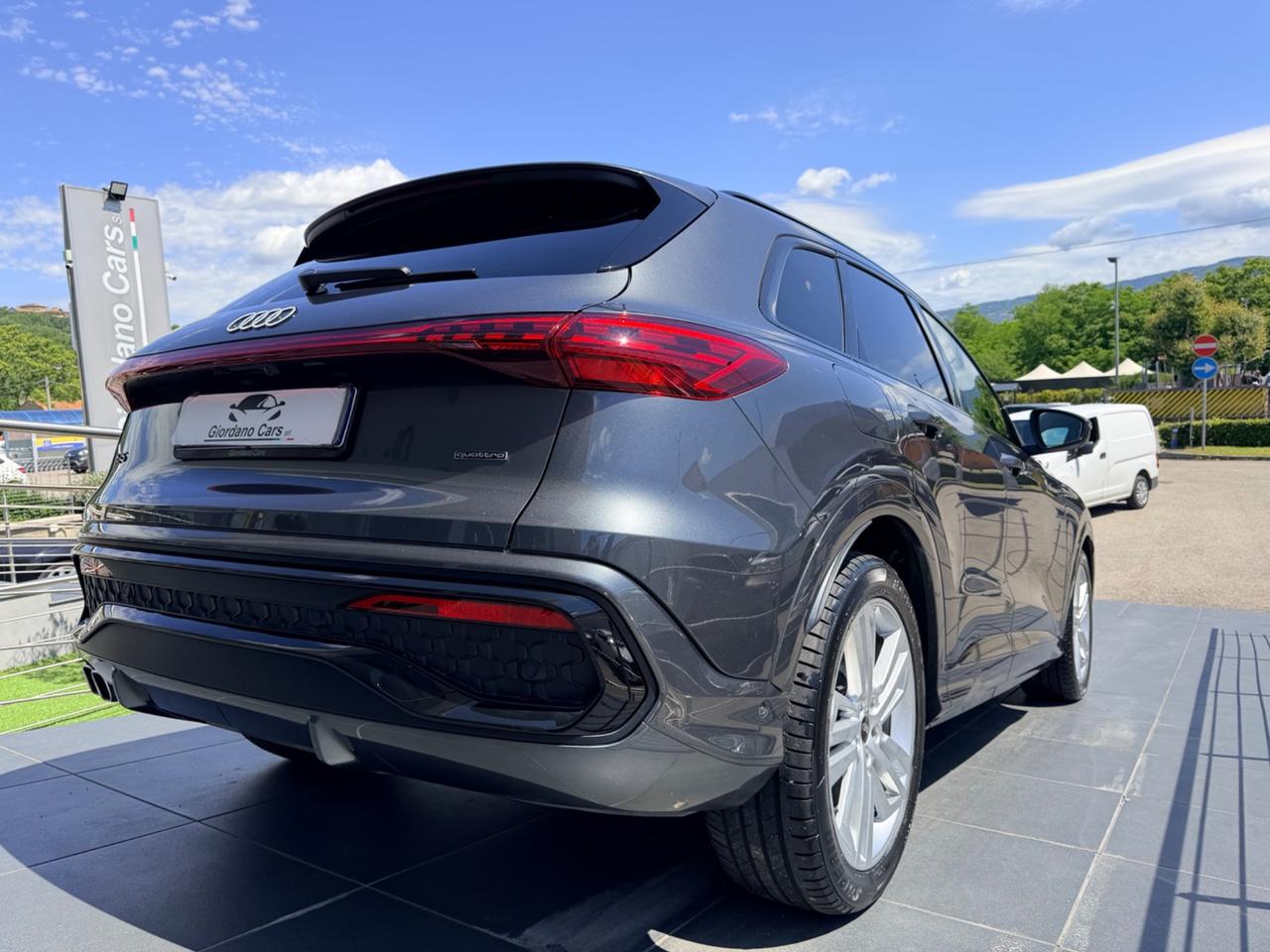 Audi Q5 TDI 150 kW mHEV+ S tronic quattro line edition