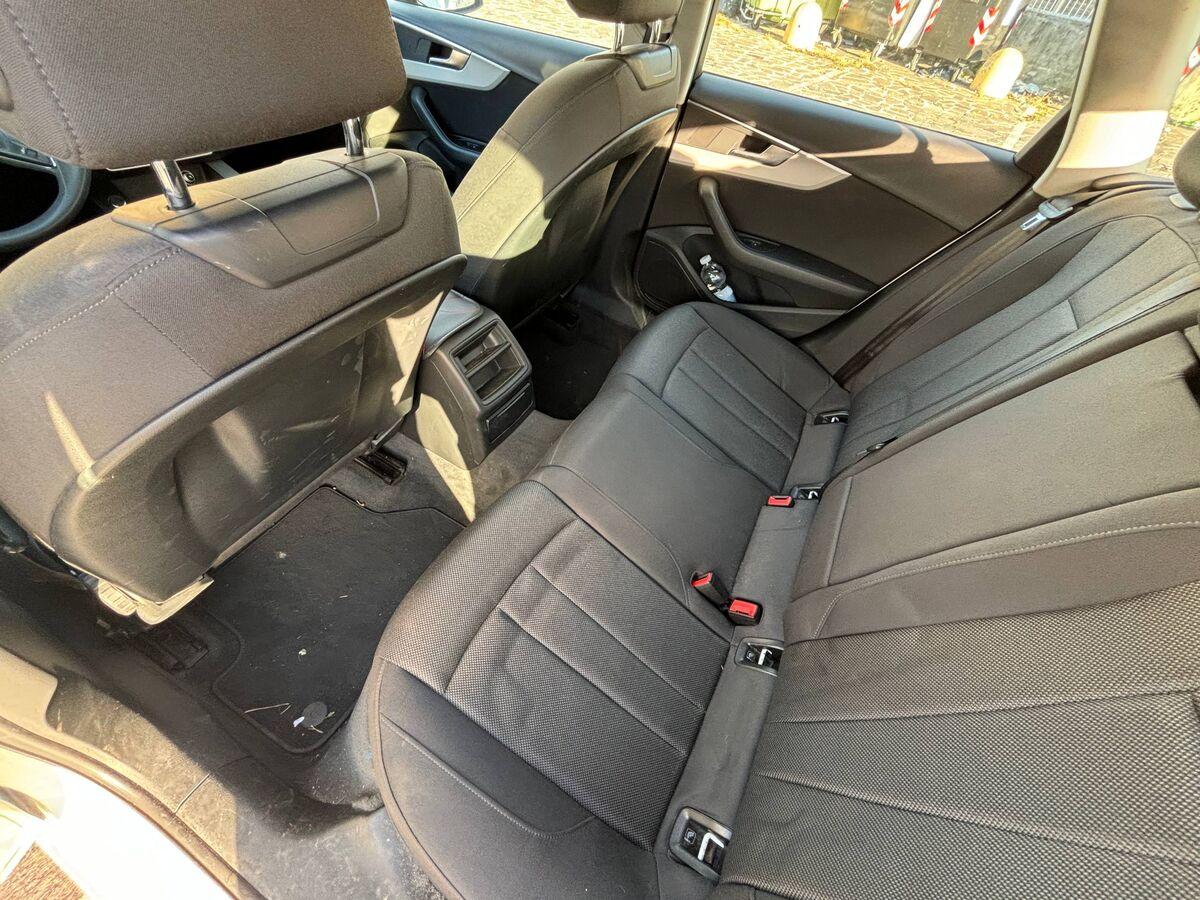Audi A4 2.0 tdi Business quattro 150cv