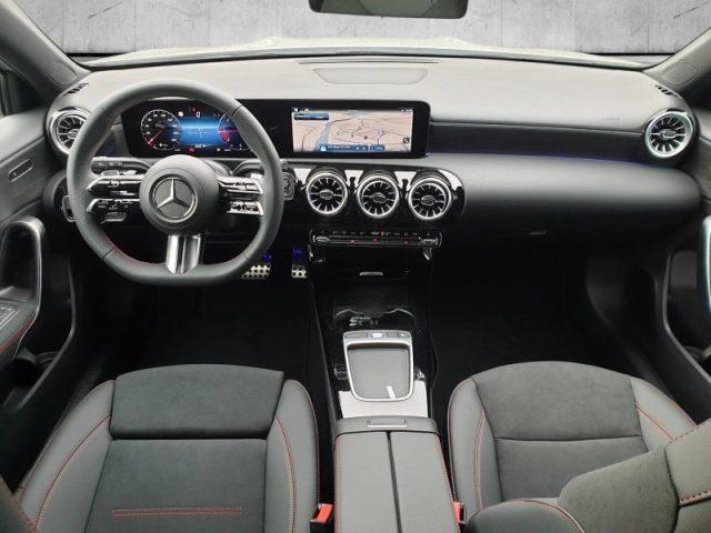 MERCEDES-BENZ A 220 d Automatic AMG Line Premium