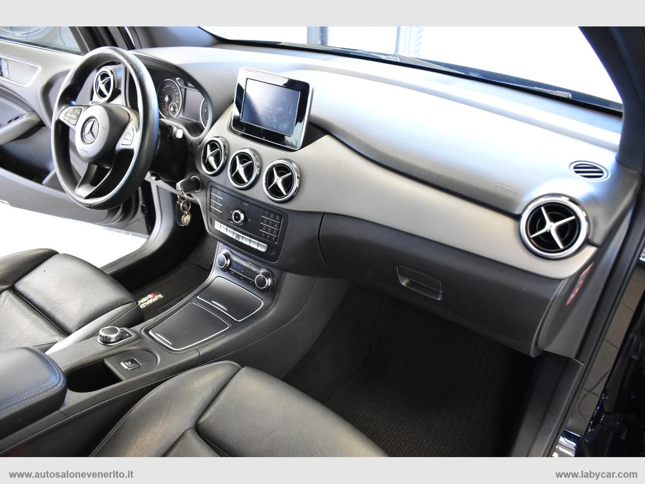 MERCEDES-BENZ B 180 d Automatic Premium