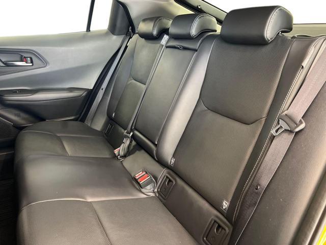TOYOTA Prius 2.0 Plug-in Hybrid Lounge +