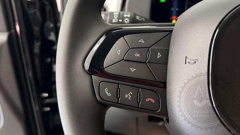FIAT Panda 1.0 FireFly S&S Hybrid Pandina CARPLAY PDC POST