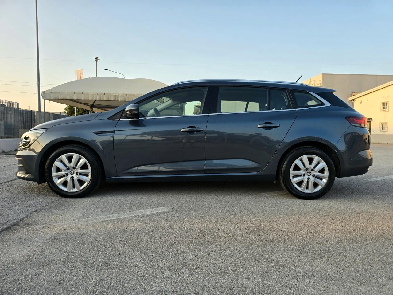 Renault Megane Sporter 1.5 blue dci Business 115cv edc