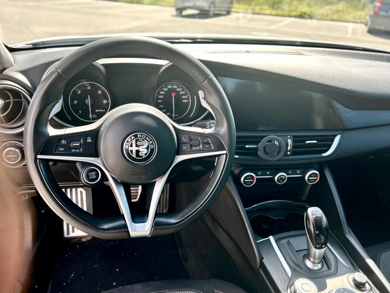 Alfa Romeo Giulia 2.2 Turbodiesel 150 CV AT8 Business