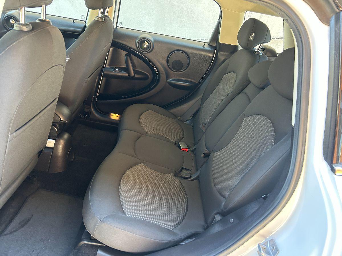 MINI - Countryman - Cooper D 1.6 111CV