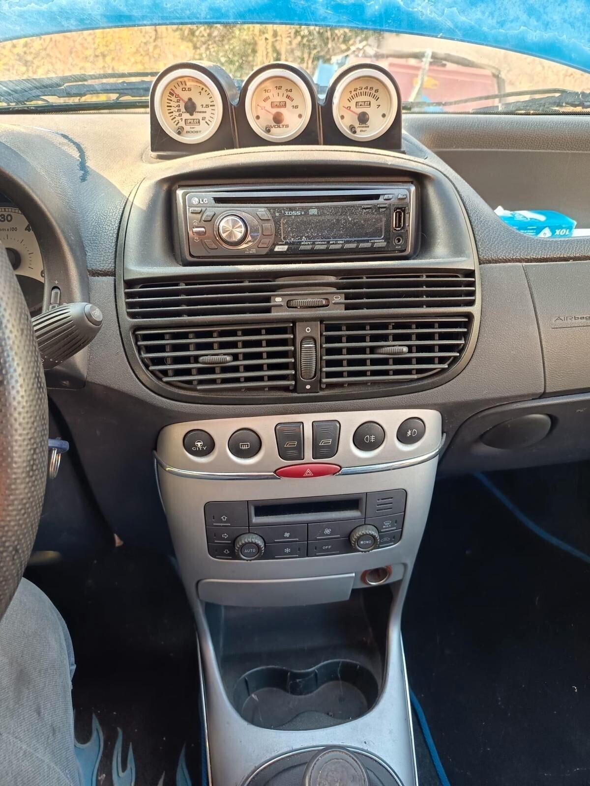 Fiat Punto 1.9 Multijet 3 porte HGT