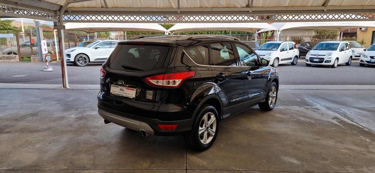 Ford Kuga 2.0 TDCi 120cv 2WD Titanium