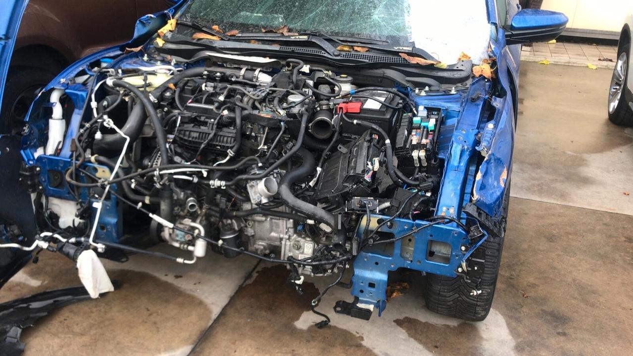 Honda Civic 1.0T 5 porte Comfort Navi, incidentata!!!