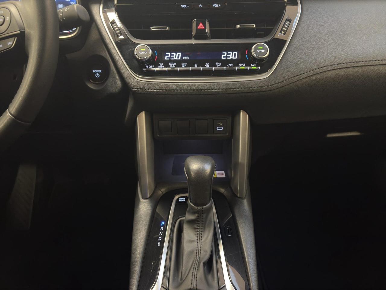 Toyota Corolla Cross 1.8h Trend fwd 140cv e-cvt