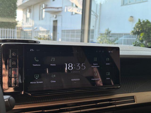 LANCIA Ypsilon Hybrid e-DCT tua da ?239,00 mensili