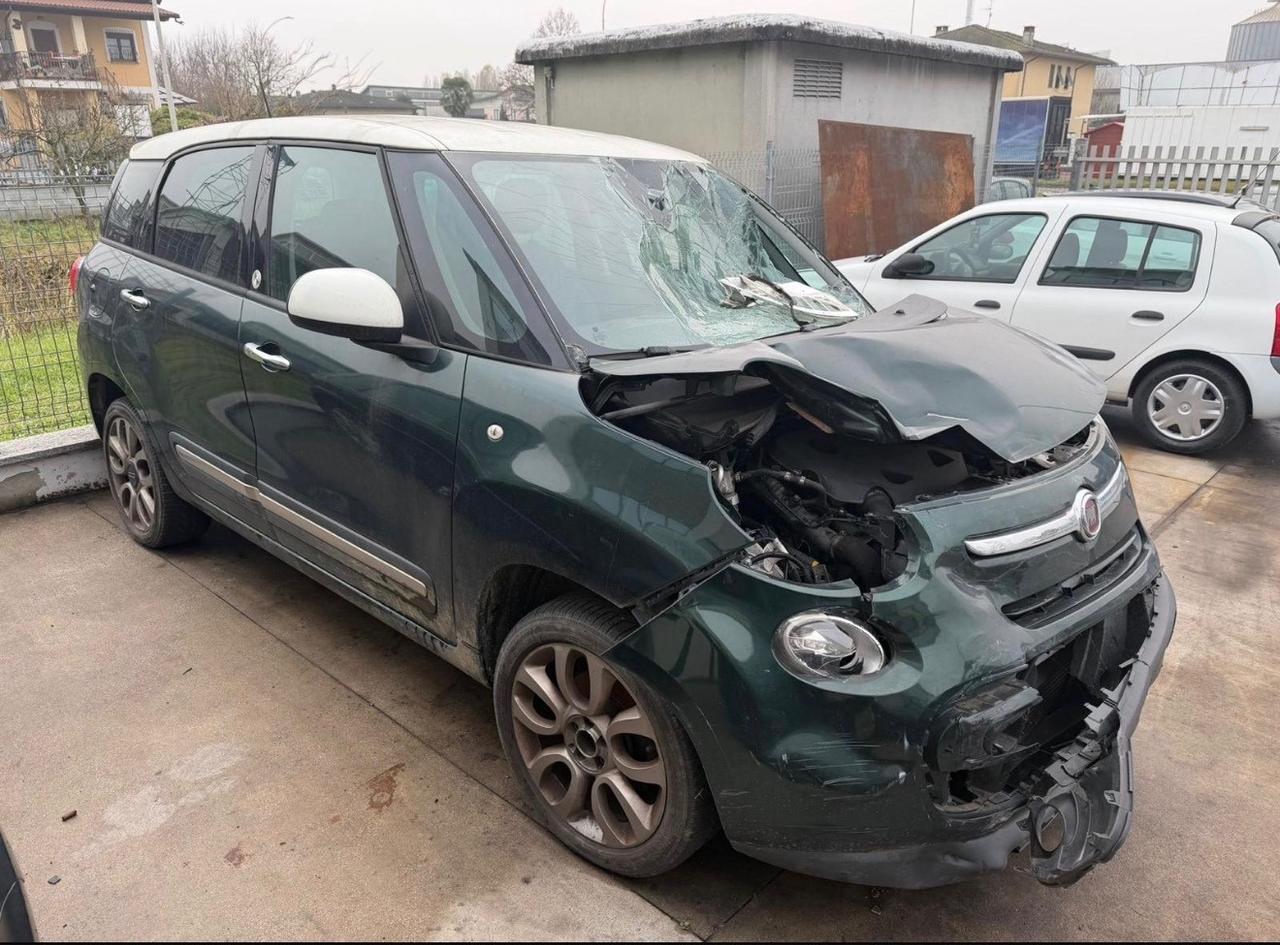 Fiat 500L Living 0.9 TwinAir Turbo Natural Power Lounge