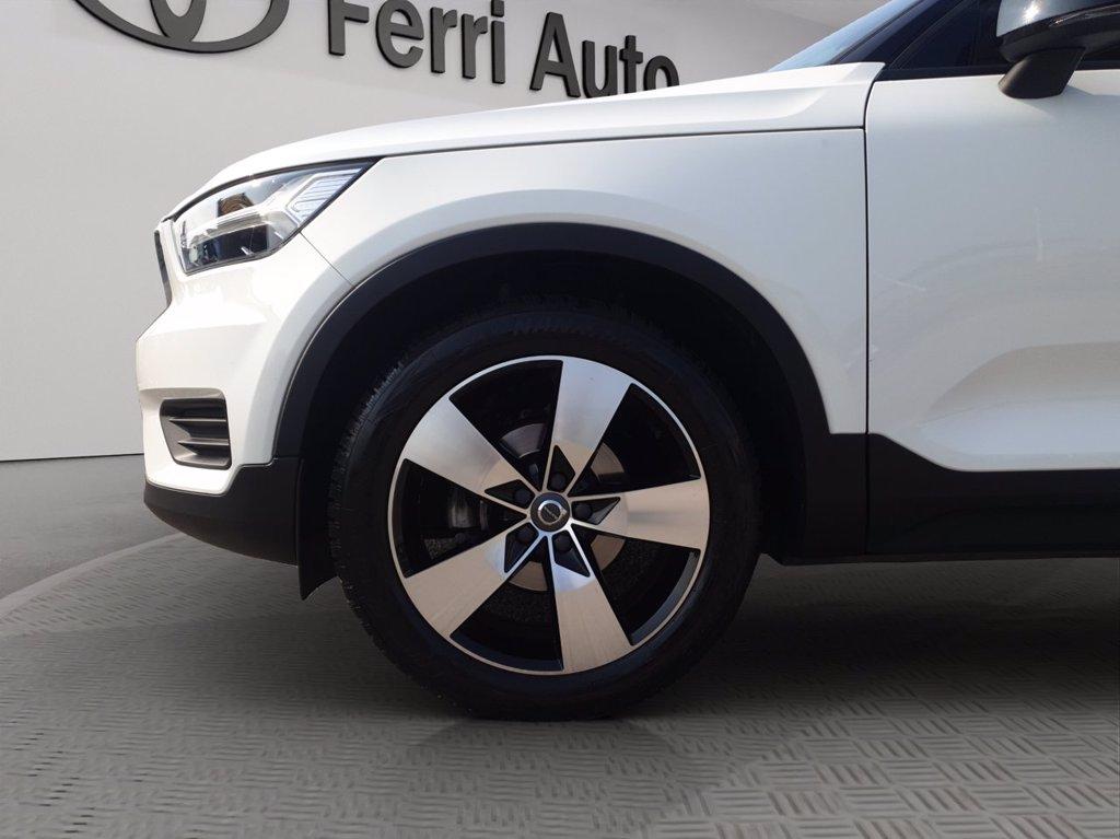 VOLVO Xc40 2.0 d3 momentum geartronic del 2019