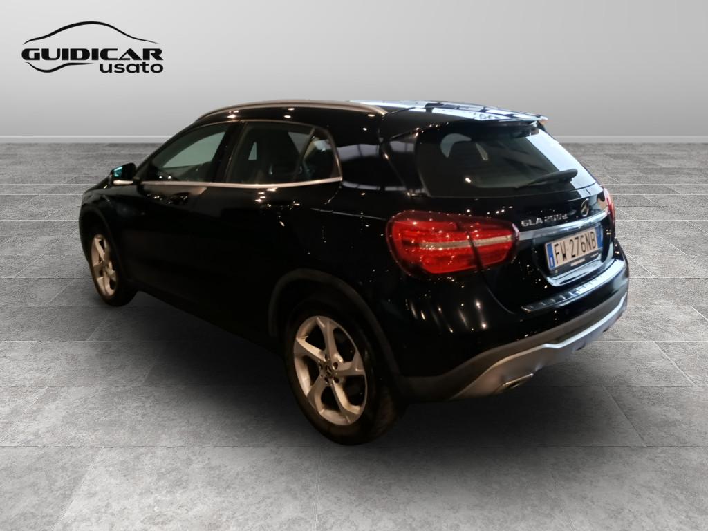 Mercedes-Benz GLA-X156 2017 - GLA 200 d Sport auto