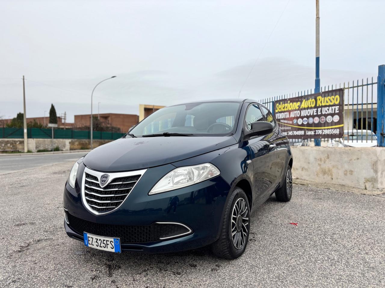 Lancia Ypsilon 0.9 TwinAir 85 CV 5 porte S&S DFN 30th Anniversary