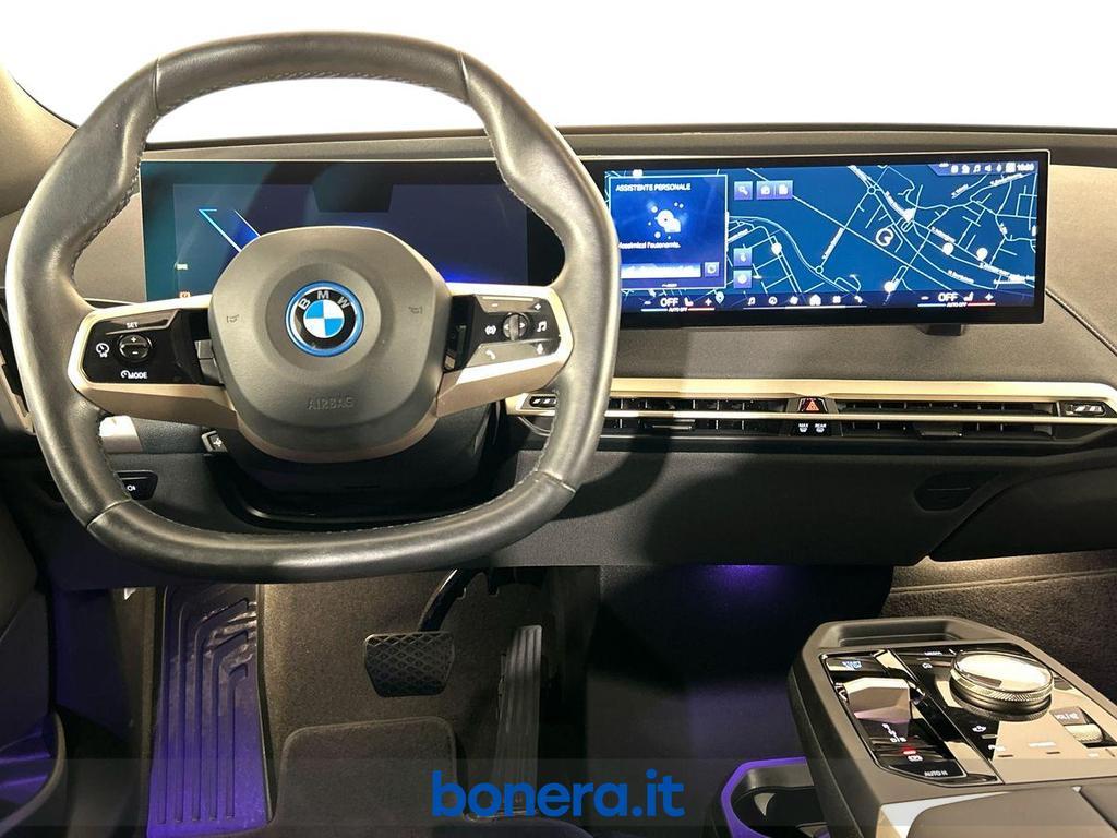 BMW iX 50 pacchetto sportivo xDrive