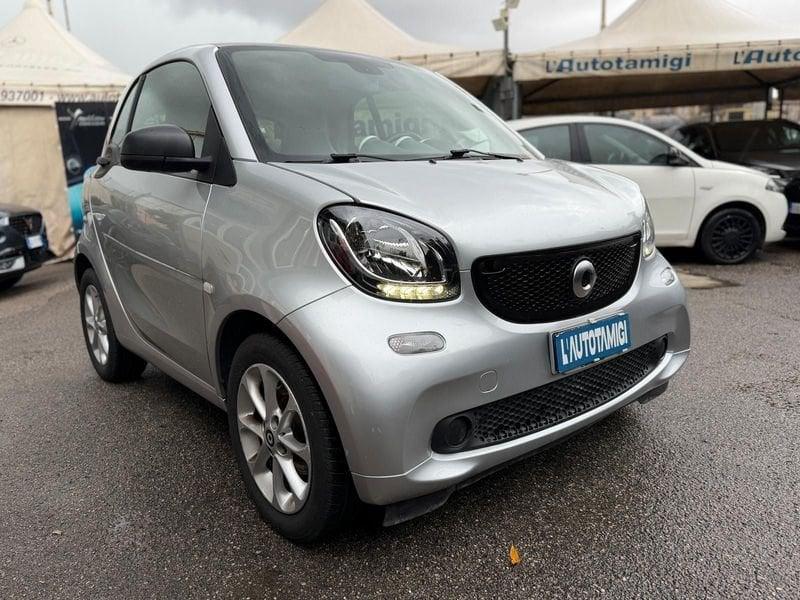smart fortwo fortwo 70 1.0 twinamic Prime