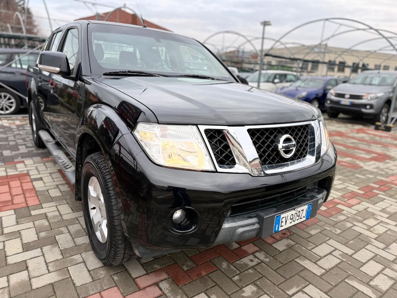 Nissan Navara 2.5 dCi 190CV 4 porte Double 4X4