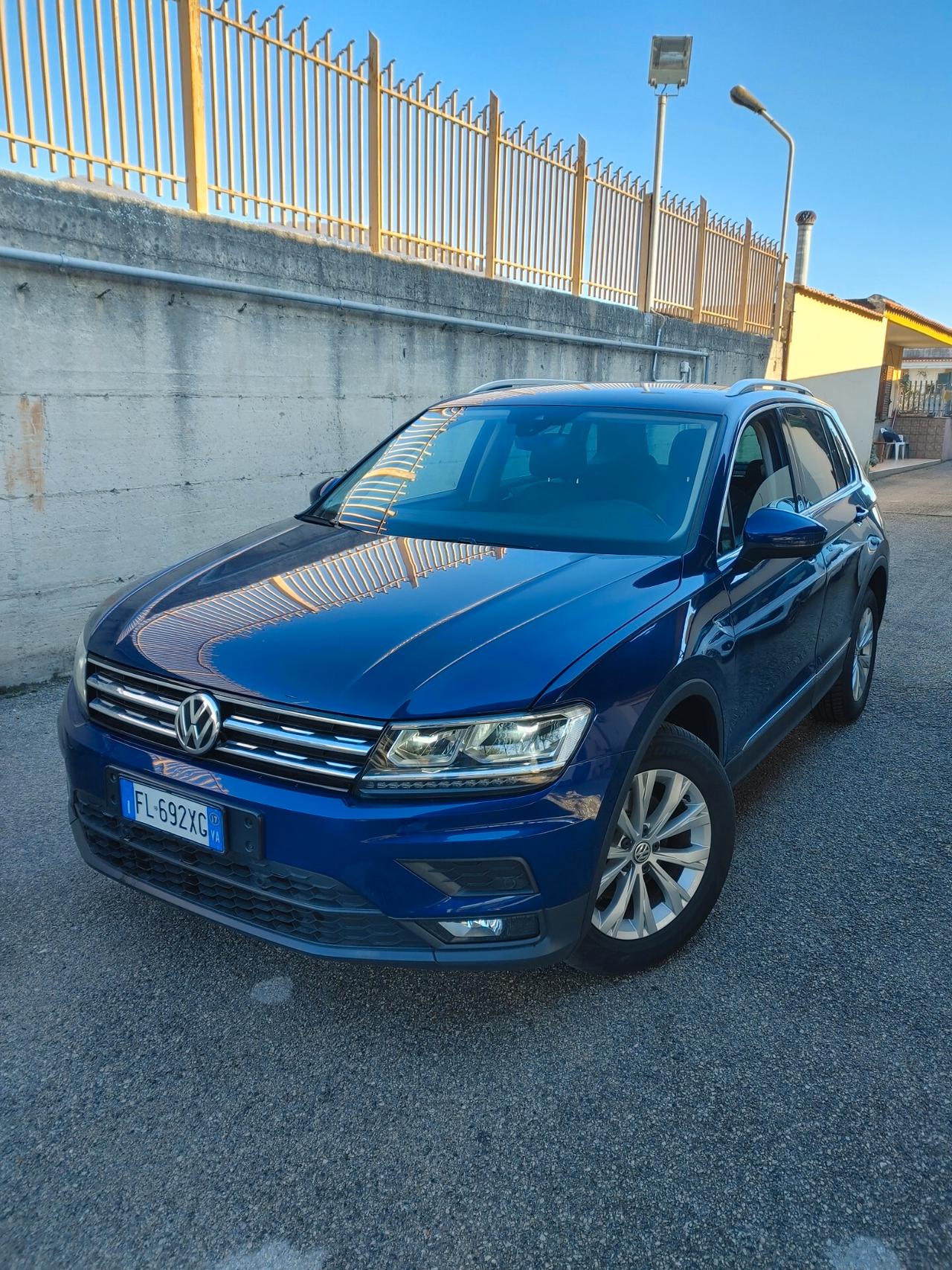 Volkswagen Tiguan FULL OPTIONAL FULL LED