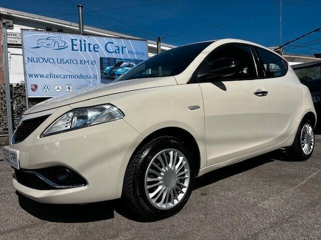Lancia Ypsilon 1.2 Gold 69cv " BLUETOOTH/ PDC/ MOTORE NUOVO"