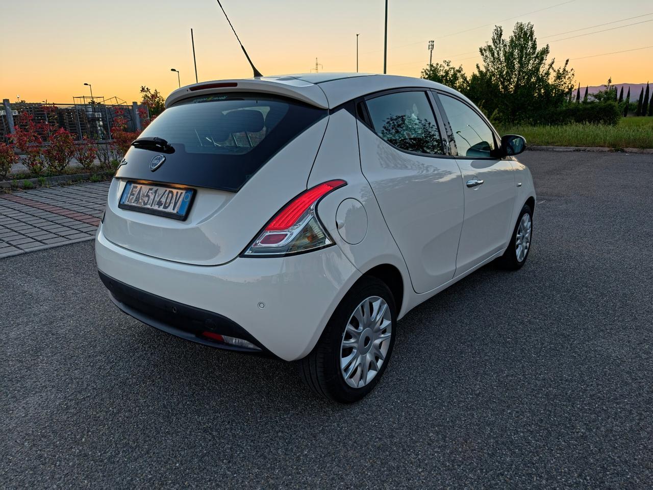 Lancia Ypsilon 1.3 MJT 16V 95 CV 5 porte S&S Gold