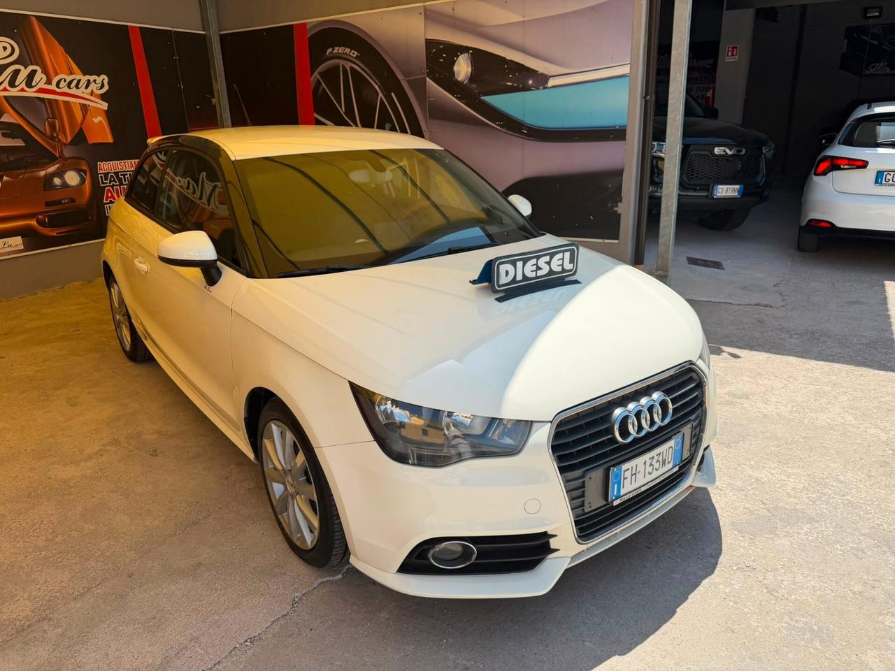 Audi A1 1.6cc diesel 12 mesi garanzia-2011